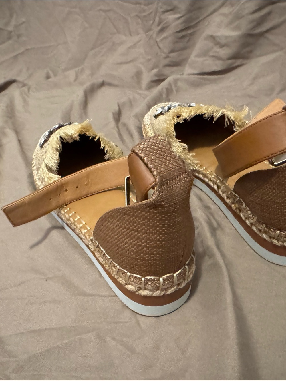 Crown Vintage Tan Beige Woven Espadrilles with Crystal Embellishment - Picture 4 of 10